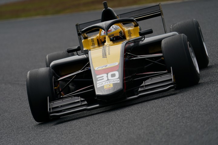 マスタークラス優勝はDRAGON（B-MAXエンジニアリング）