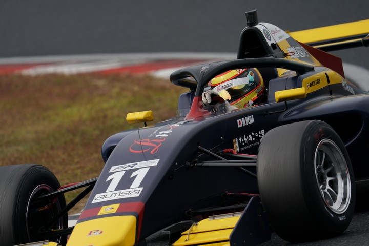 決勝レース: 植田正幸（Rn-sports F111/3）