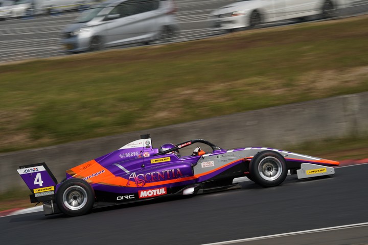 決勝レース: 今田信宏（JMS RACING）