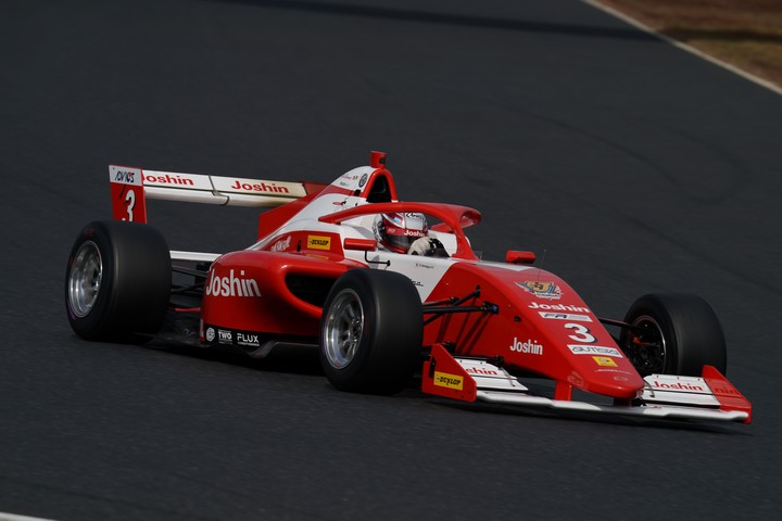 決勝レース: 阪口晴南（Sutekina #3）