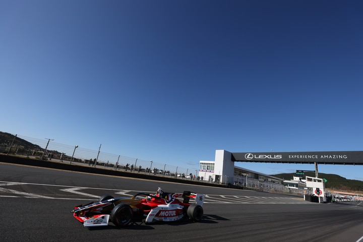 公式予選: 野尻智紀（TEAM MUGEN SF19）