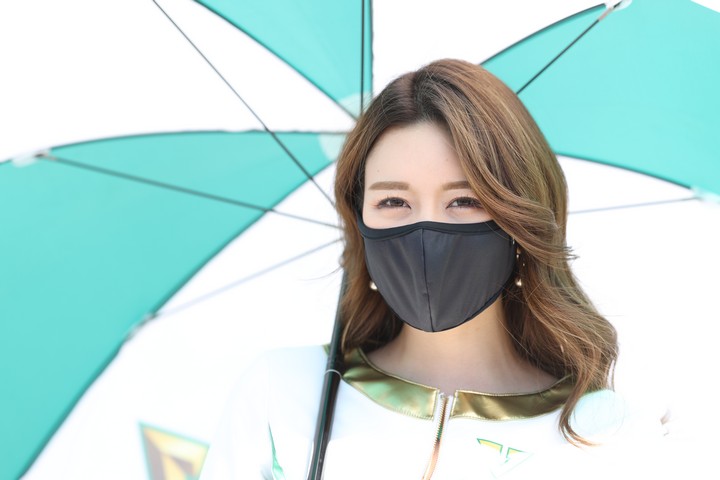 ピットビュー: レースクイーン