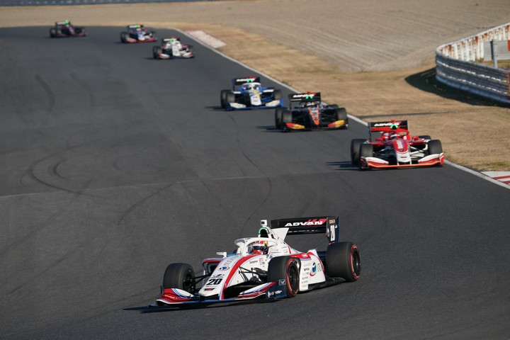 決勝レース: 平川亮（ITOCHU ENEX TEAM IMPUL SF19）