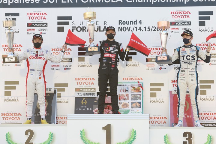 決勝レース: 表彰式