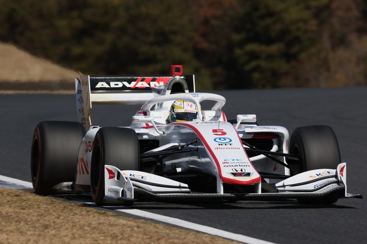 予選3位は山本尚貴（DOCOMO DANDELION M5S SF19）
