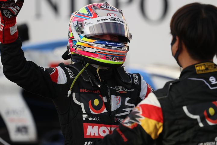 優勝した野尻智紀（TEAM MUGEN）