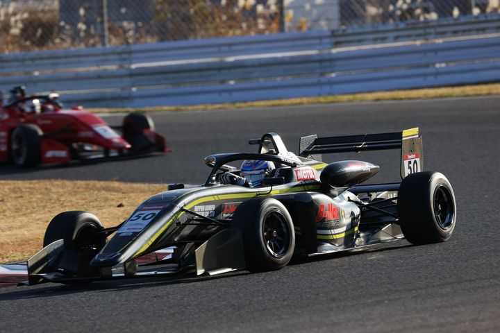 優勝は阪口晴南（Buzz Racing with B-MAX）