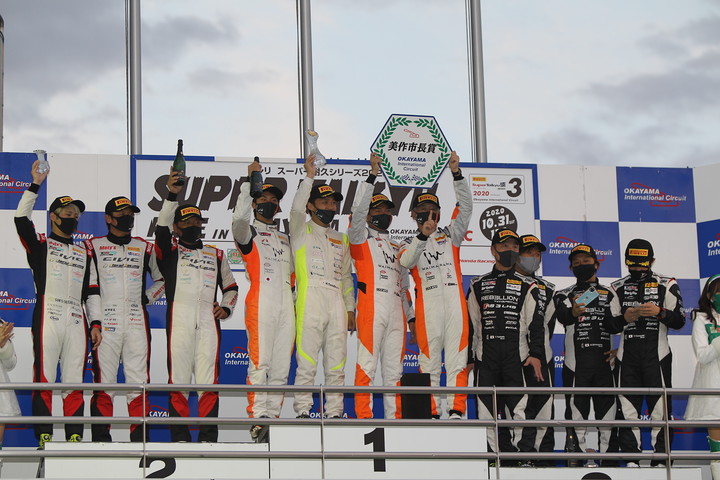 ST-TCRクラスの表彰式