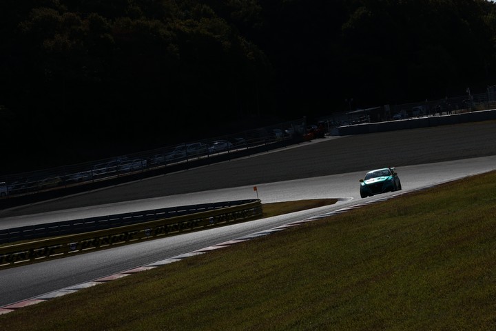 グループ1公式予選: 服部尚貴／吉田広樹／川合孝汰組（埼玉トヨペットGreen Brave）