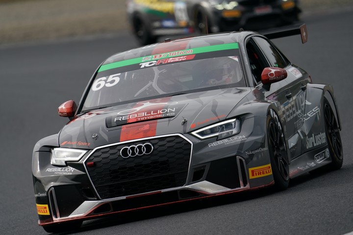グループ1決勝: 松井猛敏／加藤正将／下山征人／山崎洋輔組（REBELLION Mars Audi RS3 LMS）