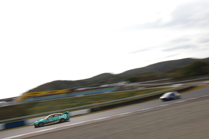 グループ1決勝: 服部尚貴／吉田広樹／川合孝汰組（埼玉トヨペットGreen Brave）