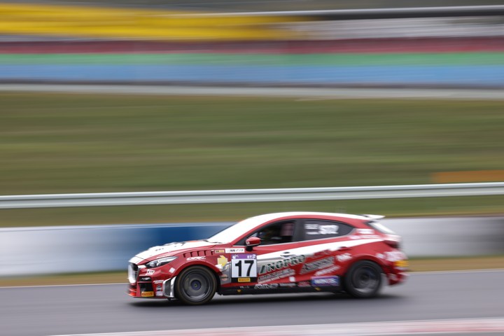 グループ1決勝: 野上達也／大谷飛雄／野上敏彦組（DXLアラゴスタNOPROアクセラSKY-D）