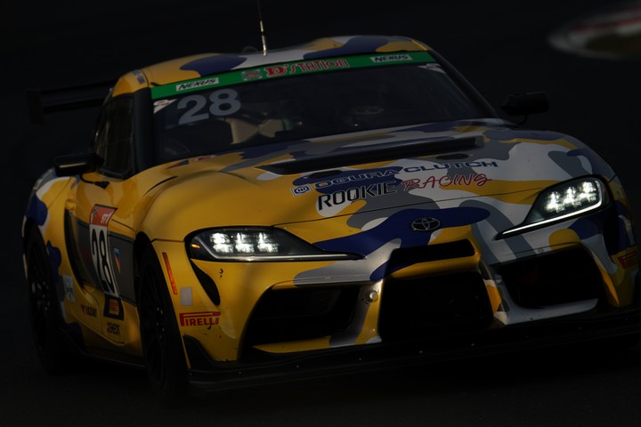 グループ1決勝: 蒲生尚弥／豊田大輔／小倉康宏／河野駿佑組（ROOKIE Racing GR SUPRA）