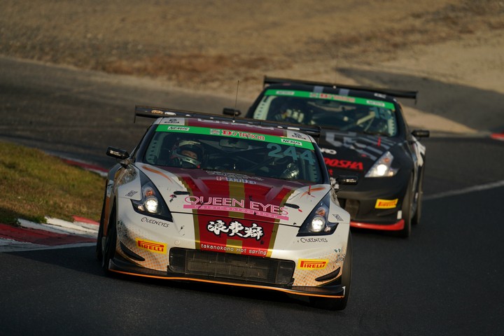 グループ1決勝: 田中徹／三宅淳詞／田中哲也組（QUEEN EYES 34Z）