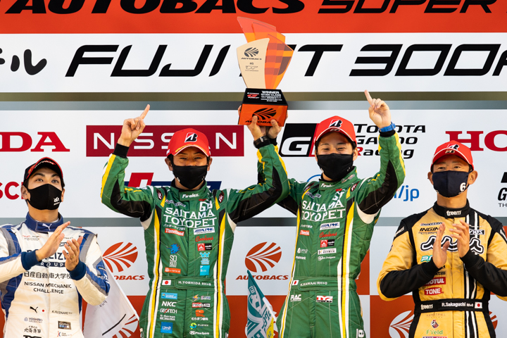 GT300クラスウィナーの吉田広樹／川合孝汰組（埼玉トヨペット Green Brave）