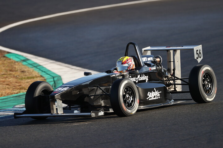 日本一決定戦: Aグループ公式予選: ポールポジションは宮下源都（MYST・KK-SⅡ・制動屋）