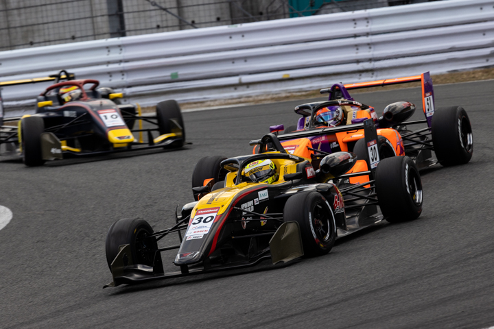 マスタークラス優勝はDRAGON（TEAM DRAGON SFL ）