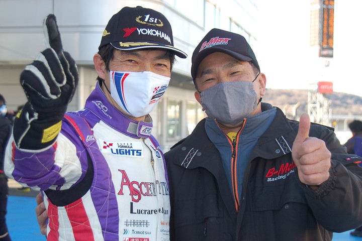 マスタークラスで優勝した今田信宏とDRAGON