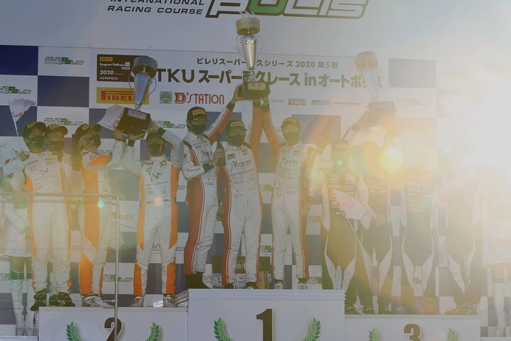 ST-TCRクラスの表彰式