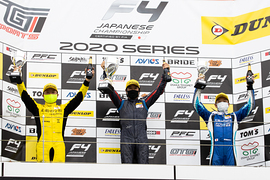 インディペンデントカップの表彰式