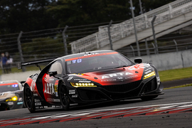 GT300クラス決勝2位は高木真一／大湯都史樹組（ARTA NSX GT3）