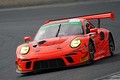グループ1決勝: 永井宏明／上村優太組（Porsche Center Okazaki GT3R）