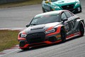 グループ1決勝: KIZUNA／千代勝正／安田裕信／大草りき組（WAIMARAMA KIZUNA Audi RS 3 LMS）
