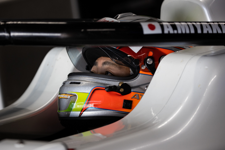 合同テスト鈴鹿: 三宅淳詞（Rn-sports）