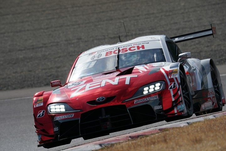 公式テスト岡山: 立川祐路／石浦宏明組（ZENT CERUMO GR Supra）