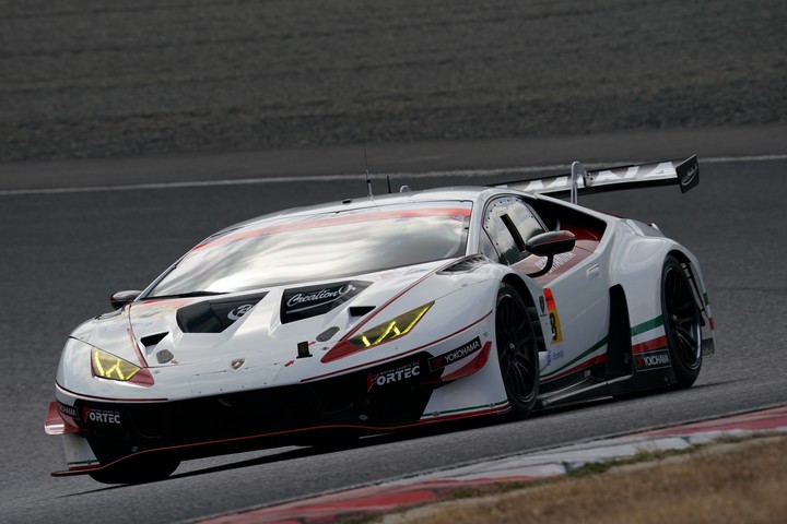公式テスト岡山: 小暮卓史／元嶋佑弥組（JLOCランボルギーニGT3）