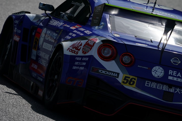 公式テスト岡山: 藤波清斗／ジョアオ・パオロ・デ・オリベイラ組（リアライズ 日産自動車大学校GT-R）