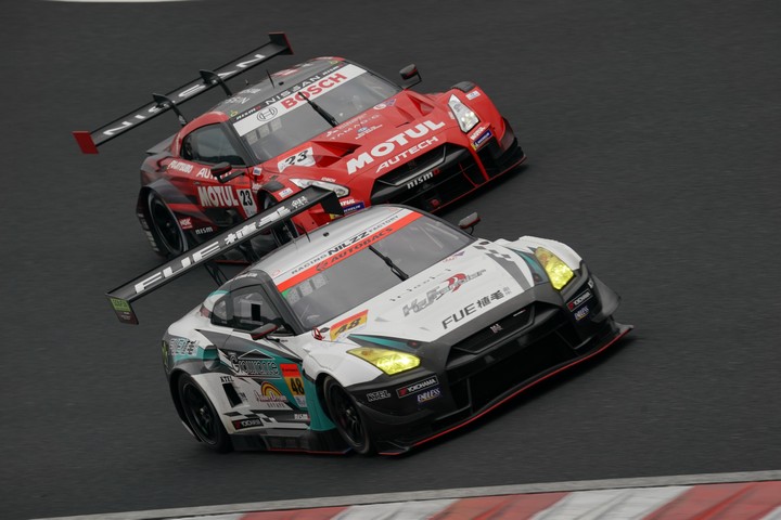 公式テスト岡山: 田中勝輝／富田竜一郎組（植毛ケーズフロンティアGT-R）