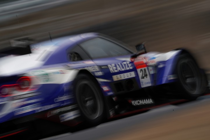 公式テスト岡山: 高星明誠／佐々木大樹組（リアライズコーポレーションADVAN GT-R）