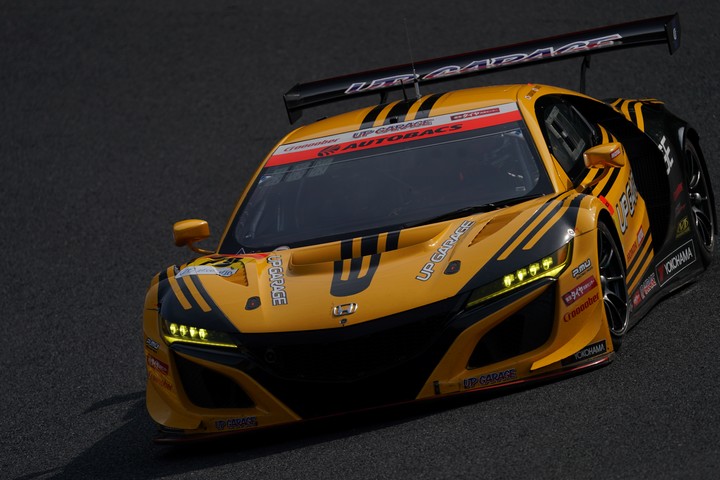 公式テスト岡山: 小林崇志／名取鉄平組（UPGARAGE NSX GT3）