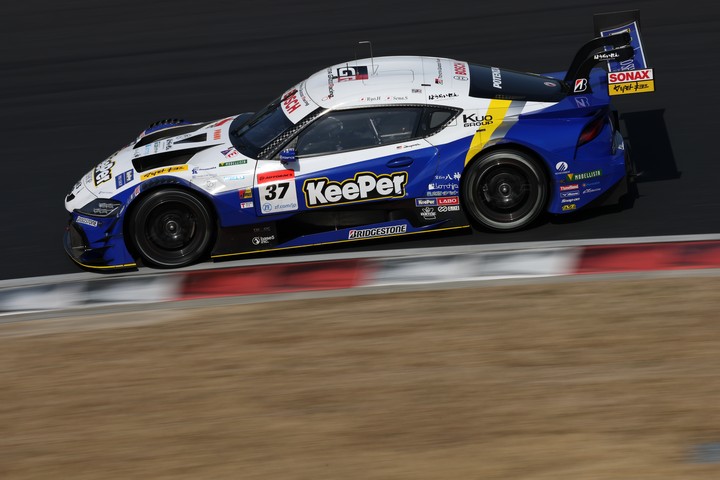 公式テスト岡山: 平川亮／阪口晴南組（KeePer TOM'S GR Supra）