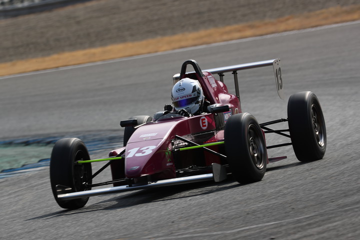 予選2位は四倉悠聖（ZAP日本平中自動車10V ED）