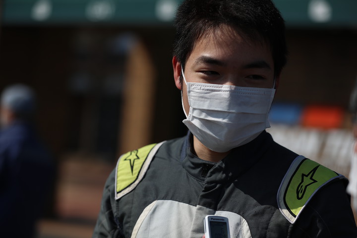 優勝した宇高希（TAKE FIRST 10V）