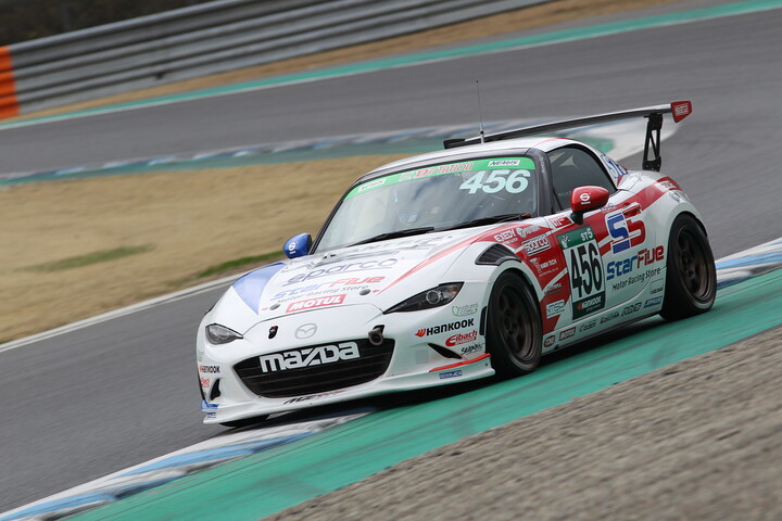 Over Drive的萬事得Roadster ND取得ST5組的組別杆位 (Picture: Motorsport Forum Japan)