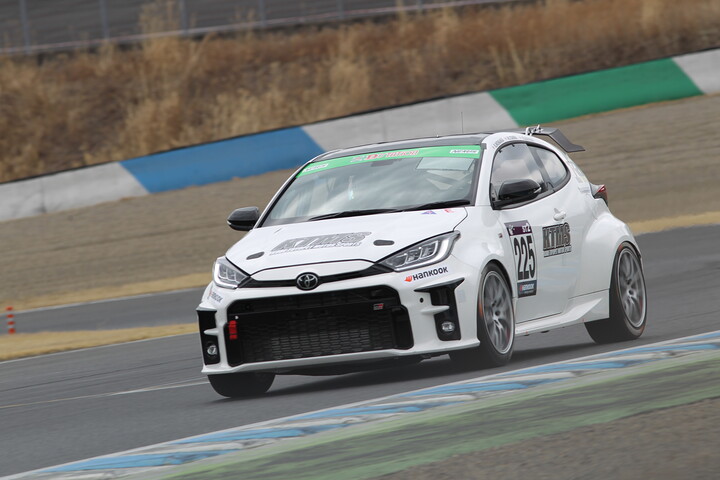 ST-2クラス優勝は野中誠太／平良響／翁長実希組（KTMS GR YARIS）