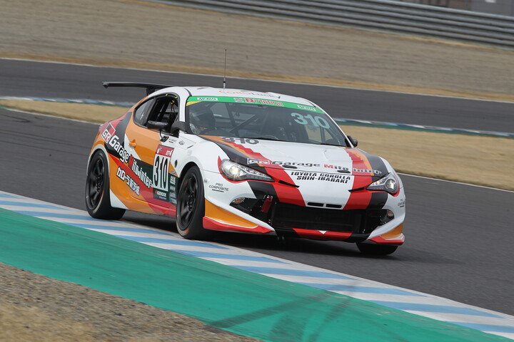 ST-4クラストップタイムは坪井翔／細川慎弥／堀尾風允組（GR Garage水戸インターGR86）