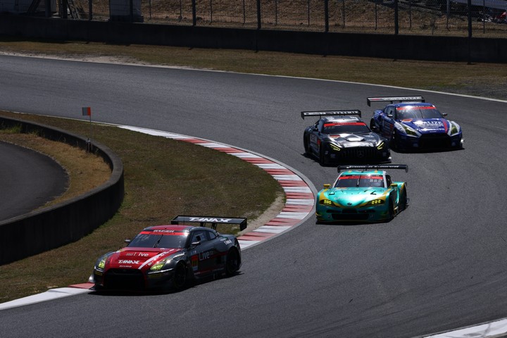 GT300クラスのスタートシーン