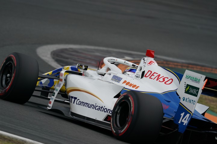 フリー走行2回目: 2位は大嶋和也（NTT Communications ROOKIE SF19）