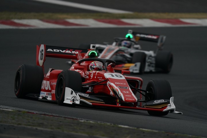 優勝は野尻智紀（TEAM MUGEN SF19）