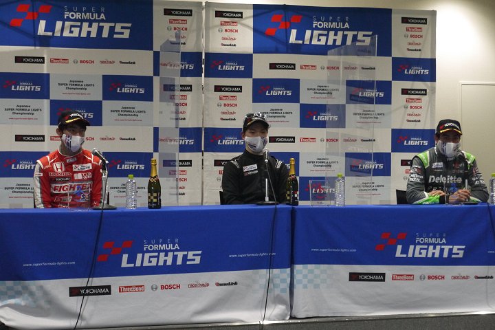 決勝記者会見: トップ3のドライバーたち