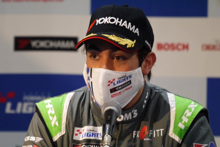 決勝記者会見: 3位のジュリアーノ・アレジ（TOM'S）