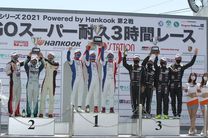 グループ2決勝: ST-5クラスの表彰式