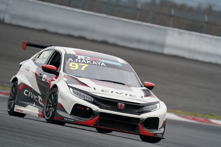 決勝3位は中谷明彦（DOME RACING）