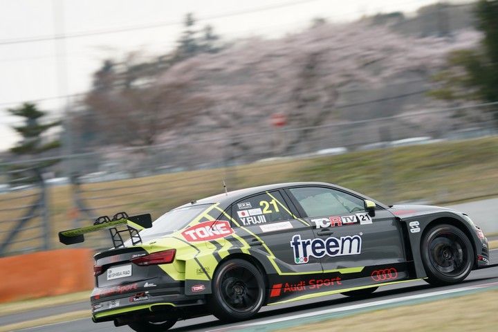 決勝4位は藤井優紀（Audi Team Hitotsuyama）