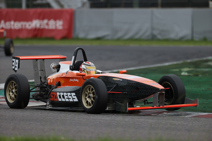 予選3位は居附明利（イーグルスポーツKKS-2）