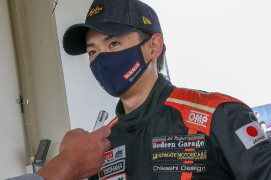 予選2位の本田千啓(オートルック☆モダン☆10V)